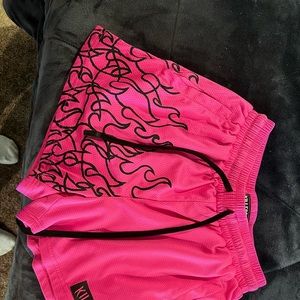 Pink kill crew shorts